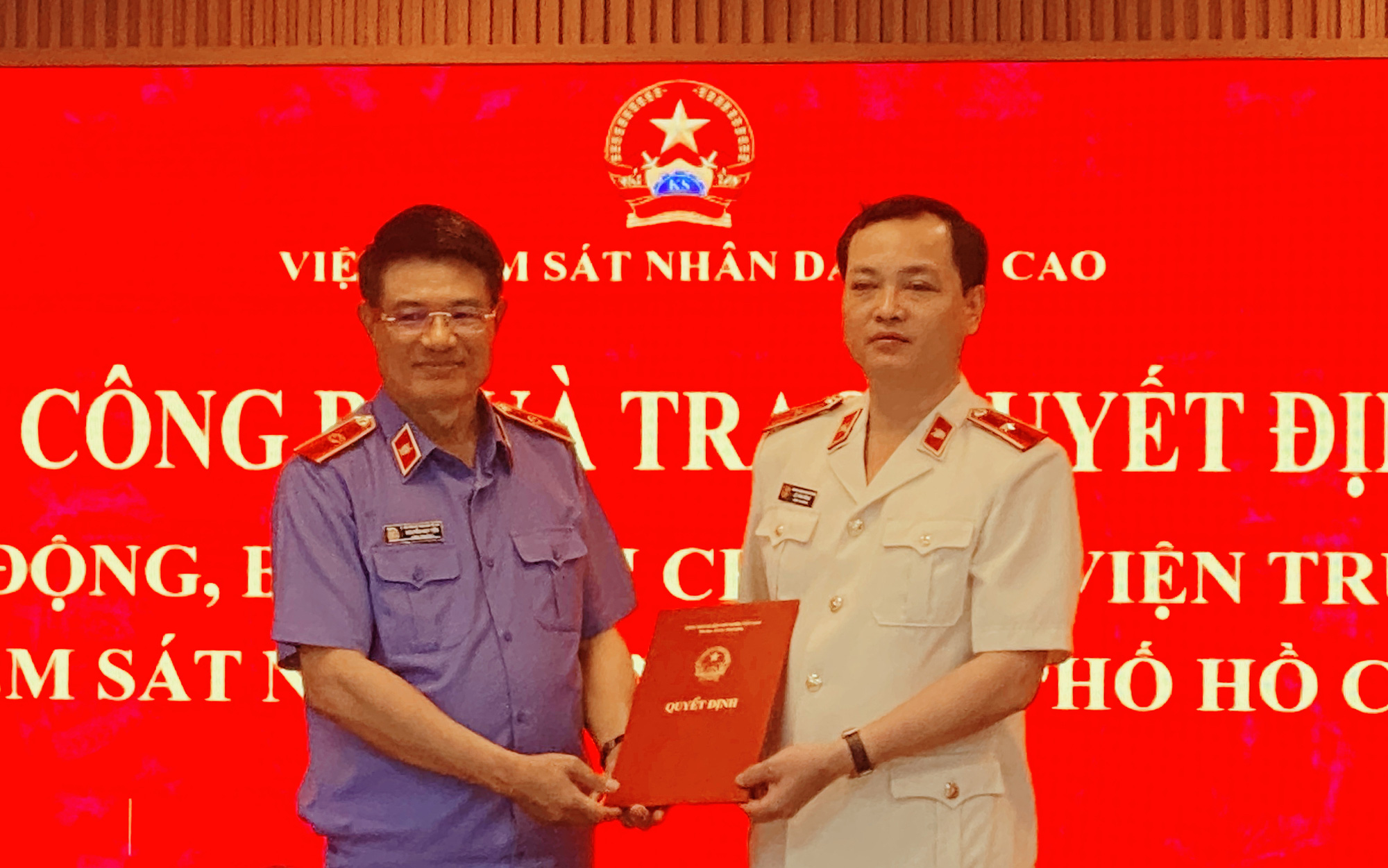 Ông Lê Văn Đông làm Viện trưởng Viện KSND TP.HCM - Ảnh 1.