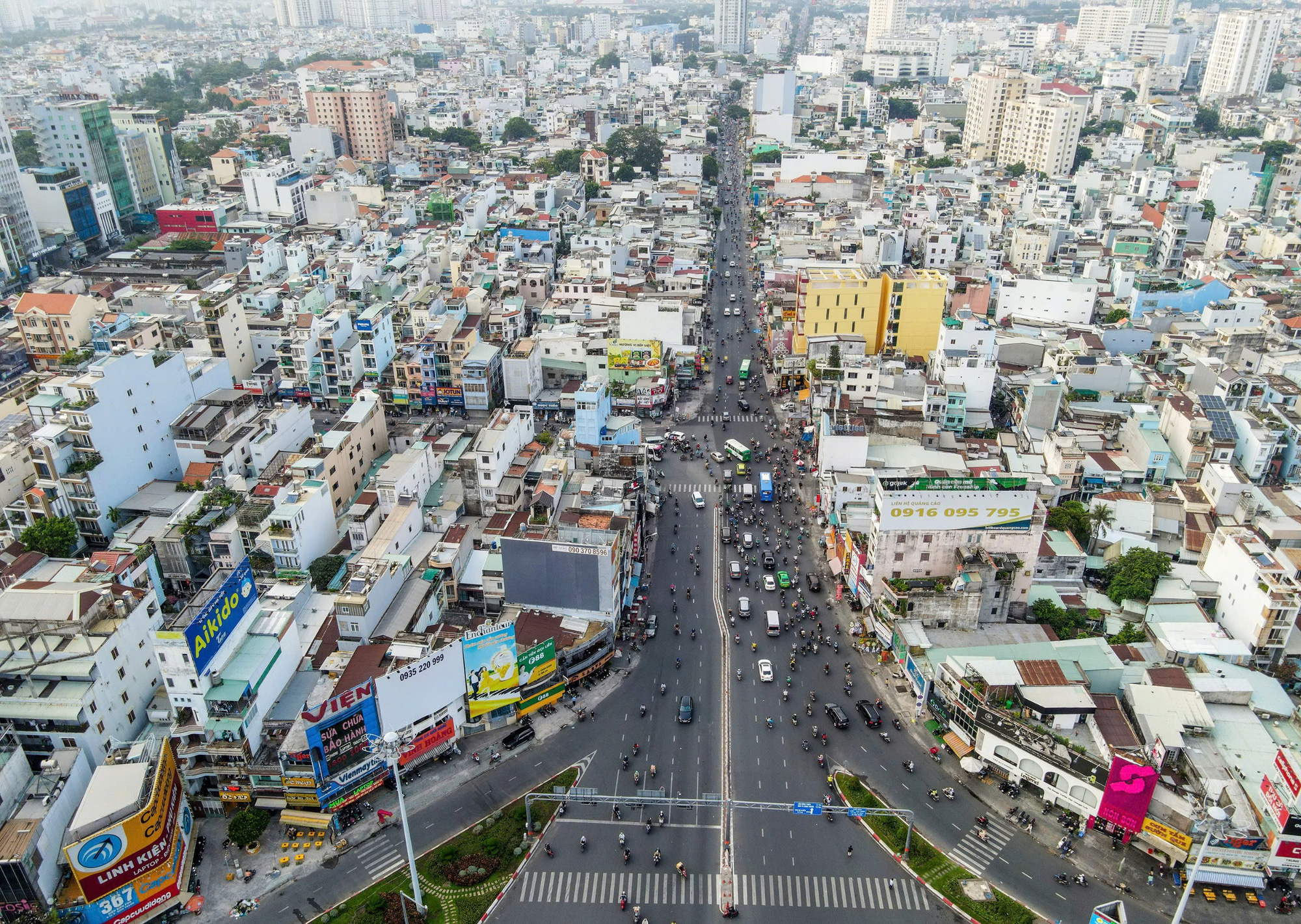  Doanh nghiệp nào đề xuất làm TOD từ Hàng Xanh ?  - Ảnh 1.