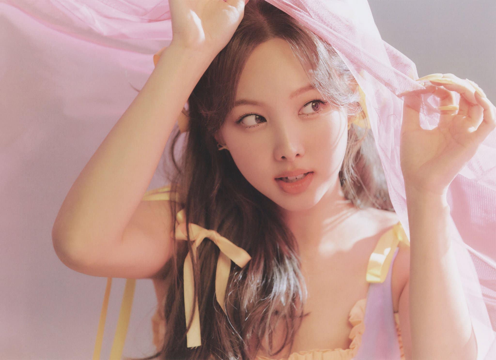 Nayeon (TWICE) 