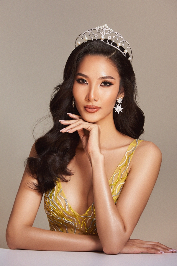 Hoàng Thùy làm giám khảo Hoa hậu siêu quốc gia Việt Nam