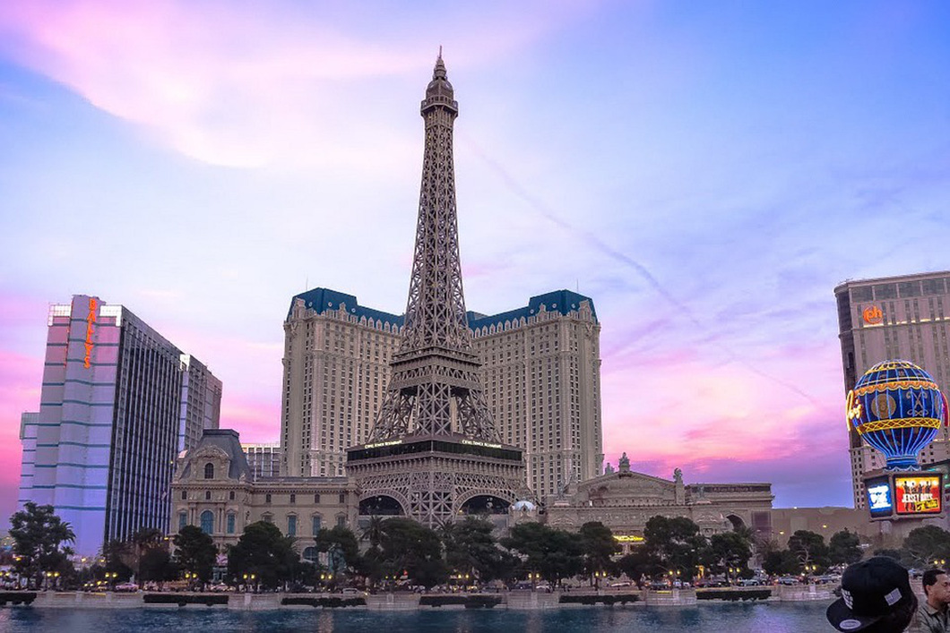 Tháp Eiffel và cảm hứng cho những phiên bản nổi tiếng trên thế giới - Ảnh 3.