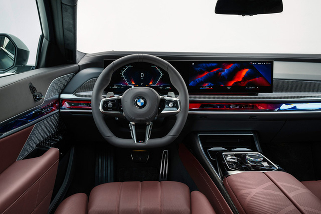 BMW 7-Series 2023 ra mắt: Màn lột xác lớn gây sức ép cho Mercedes-Benz S-Class - Ảnh 7.