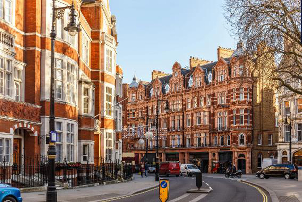 Tại sao người giàu các nước đổ xô mua nhà ở Mayfair, London? - Ảnh 2.