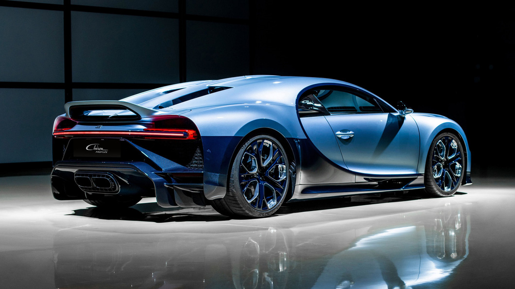 Kỷ lục xe đấu giá đắt nhất thế giới chạm mốc 300 tỉ đồng là Bugatti Chiron Profilee - Ảnh 6.