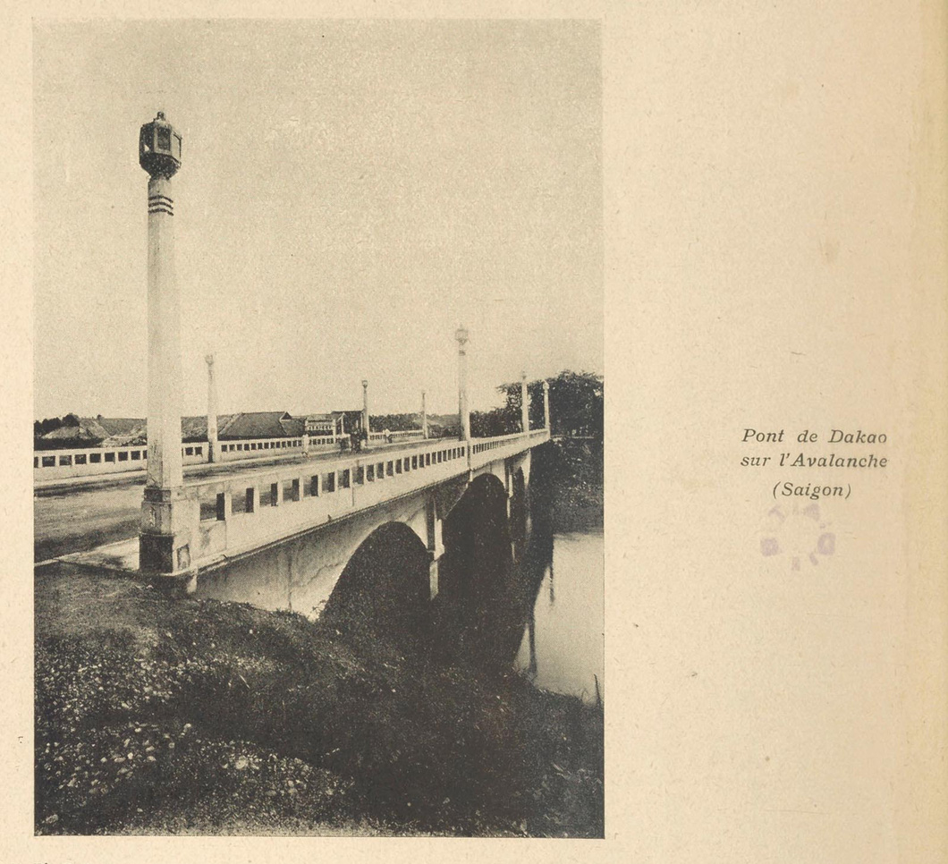 Cầu Bông xưa, ảnh chụp từ thế kỷ 19 -  Ảnh: T.L
