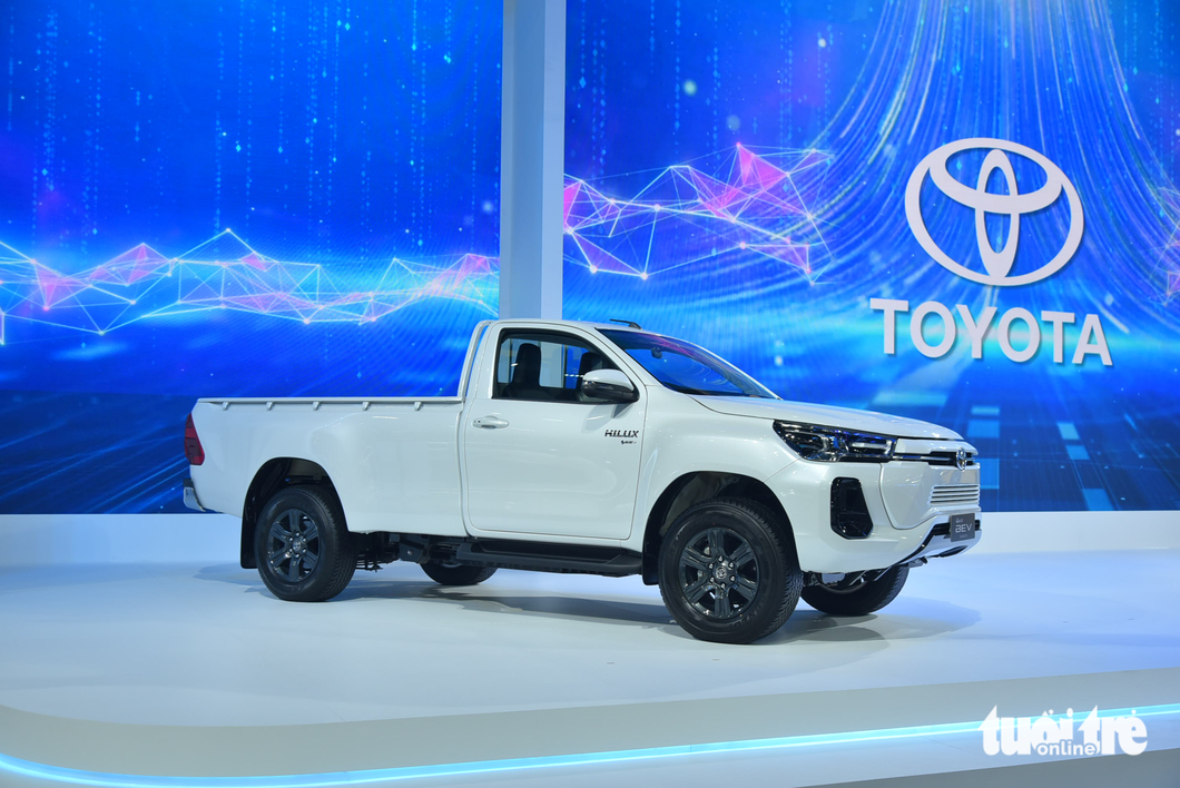 Chi tiết Toyota Hilux concept điện vừa ra mắt: Nhiều chi tiết lạ có thể xuất hiện trên thế hệ mới - Ảnh 3.