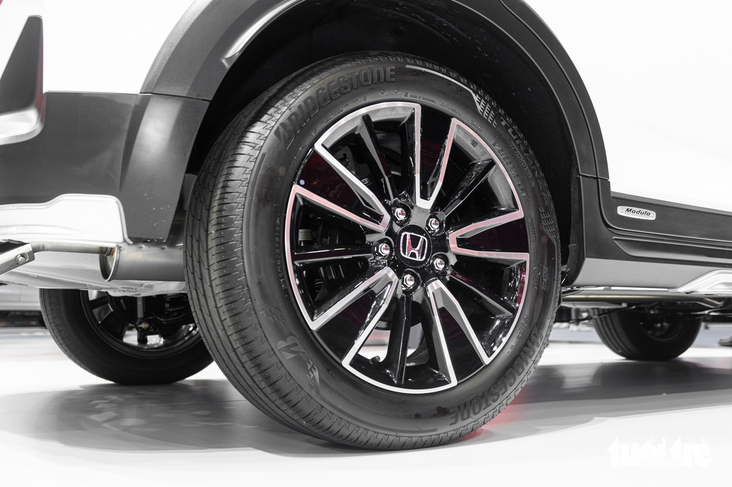 Ảnh thực tế Honda WR-V 2023: SUV cạnh tranh Raize, Sonet với giá cao hơn City - Ảnh 5. Ảnh thực tế Honda WR-V 2023: SUV cạnh tranh Raize, Sonet với giá cao hơn City - Ảnh 5.