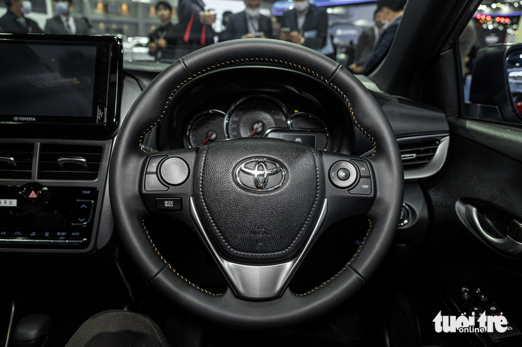 Ảnh thực tế Toyota Yaris 2023: Chuẩn xe Nhật thực dụng, hợp phụ nữ - Ảnh 7. Ảnh thực tế Toyota Yaris 2023: Chuẩn xe Nhật thực dụng, hợp phụ nữ - Ảnh 7.