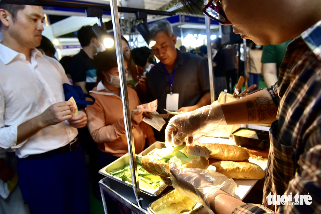 Hàng trăm loại bánh mì hội tụ tại Lễ hội bánh mì Việt Nam - Ảnh 5.