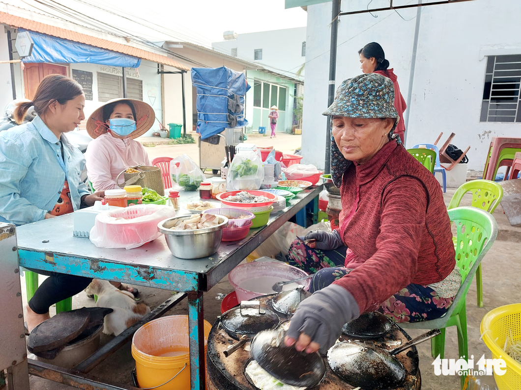 Cuối tuần rong chơi xóm chài bình dị ở Phú Quốc, du khách tới là mê - Ảnh 5.