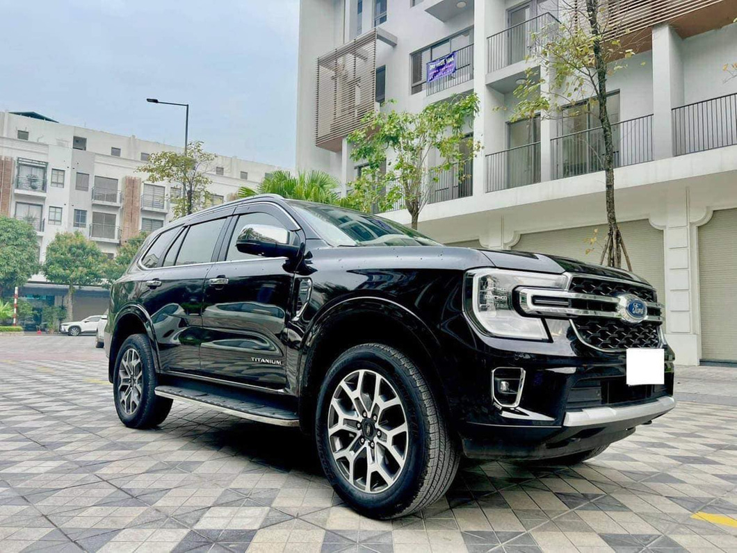 SUV 7 chỗ đua giảm giá: Ế như Isuzu mu-X đến hot như Fortuner, Santa Fe đều không ngoại lệ - Ảnh 6.