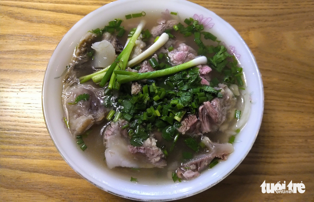 Phở bò kiểu Bắc do cô Lê Thuý Hoà nấu tại nhà 