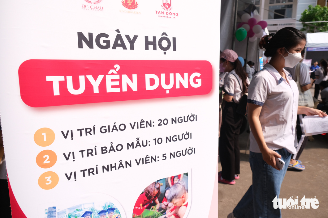 Các vị trí ứng tuyển hấp dẫn tại ngày hội dành cho sinh viên khối ngành mầm non - Ảnh: NGỌC PHƯỢNG