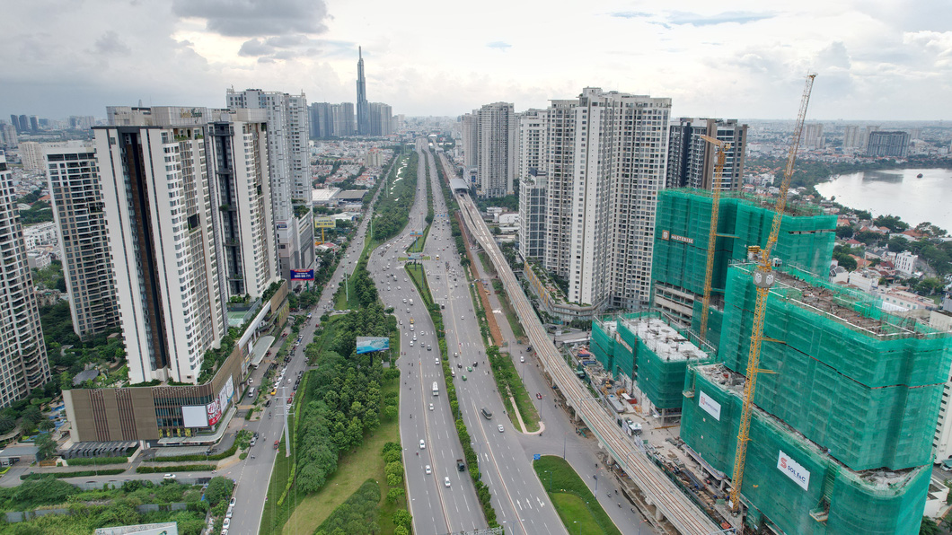 Theo Bộ Xây dựng, tình hình giao dịch trong quý 2 trầm lắng do niềm tin của người mua, nhà đầu tư bị ảnh hưởng - Ảnh: NGỌC HIỂN