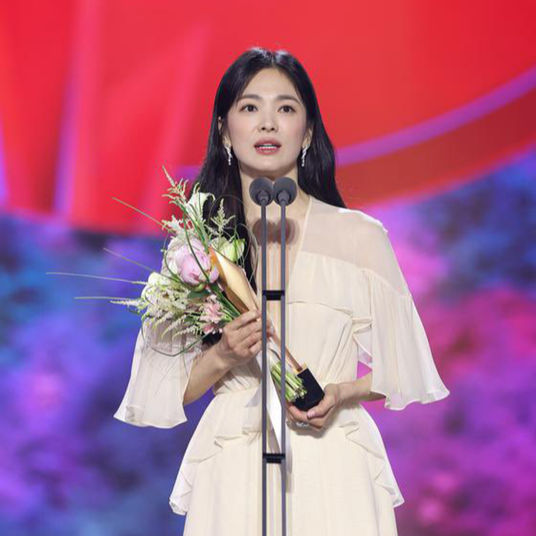 Song Hye Kyo đoạt Baeksang: Vinh quang sau nhiều đau khổ - Ảnh 5.