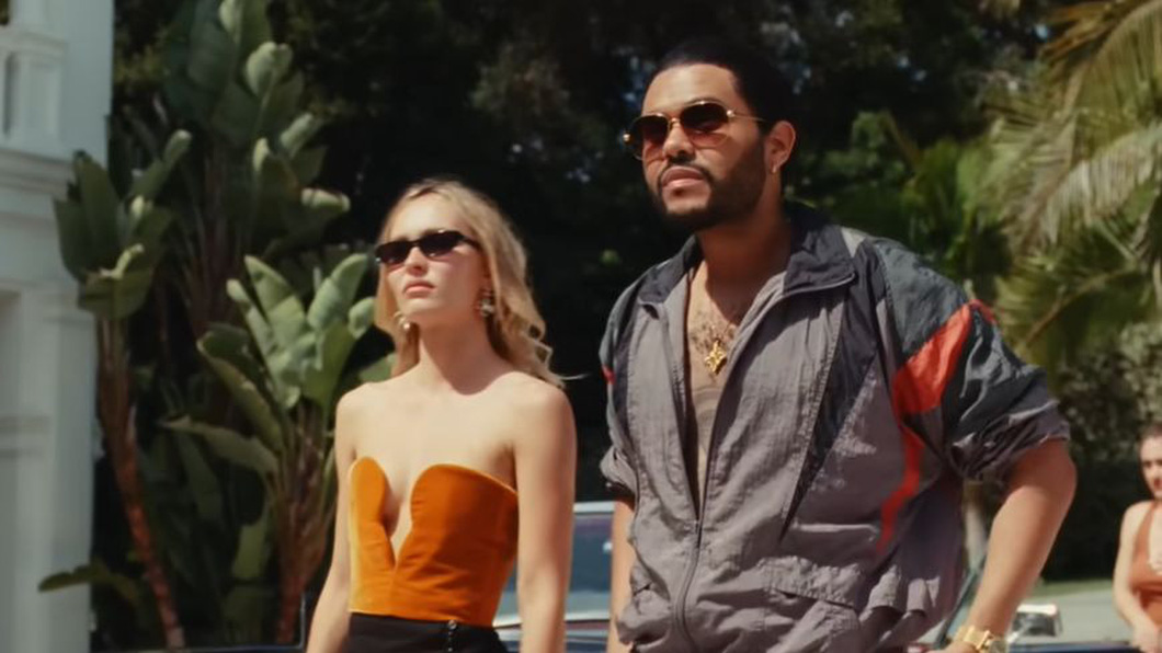 Từ trái qua: Jocelyn (Lily-Rose Depp đóng) và Tedros (The Weeknd đóng) - Ảnh: Cắt từ trailer