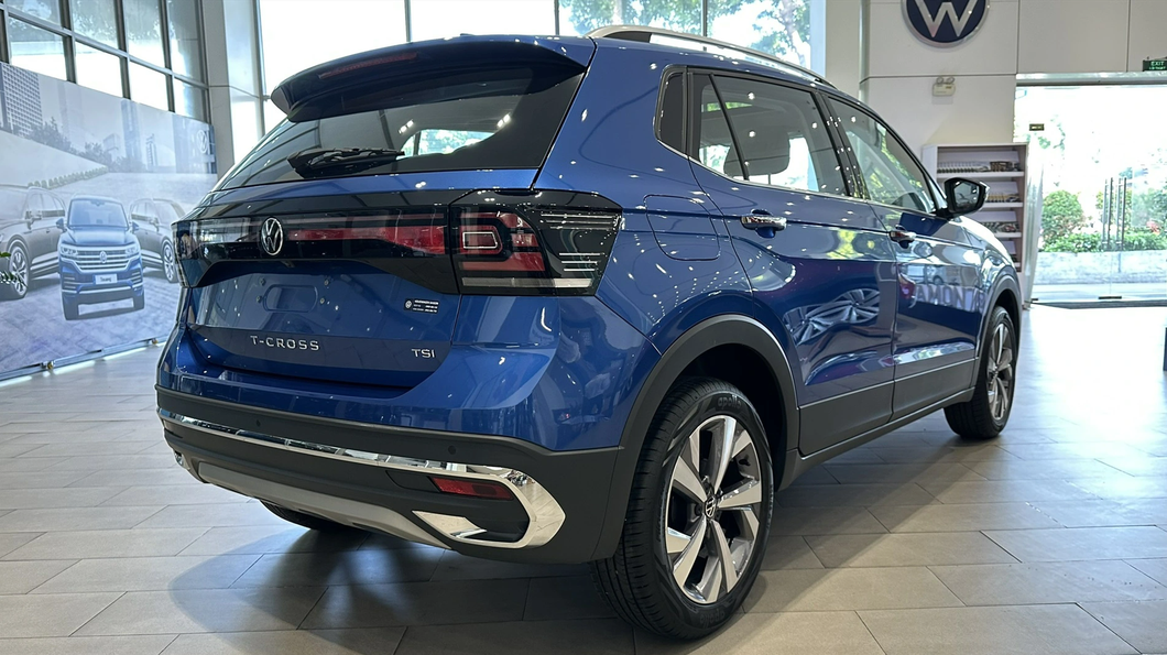 Tin tức giá xe: Volkswagen T-Cross giảm 244 triệu tại đại lý, vẫn đắt gấp rưỡi xe cùng phân khúc - Ảnh 5.