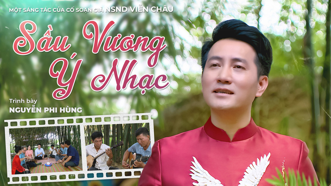Nguyễn Phi Hùng thể hiện bài ca cổ Sầu vương ý nhạc của soạn giả Viễn Châu - Ảnh: NVCC