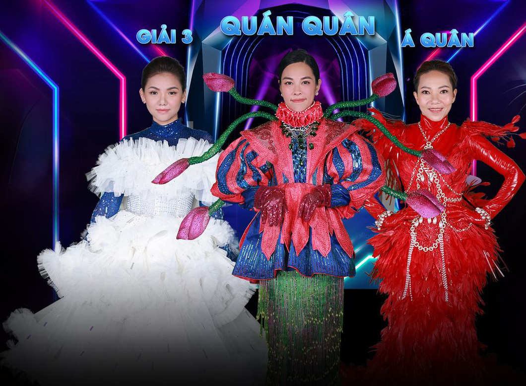 Ca sĩ Myra Trần, Ngọc Mai và Hà Trần (từ trái qua) chiến thắng chương trình Ca sĩ mặt nạ mùa đầu tiên - Ảnh: BTC