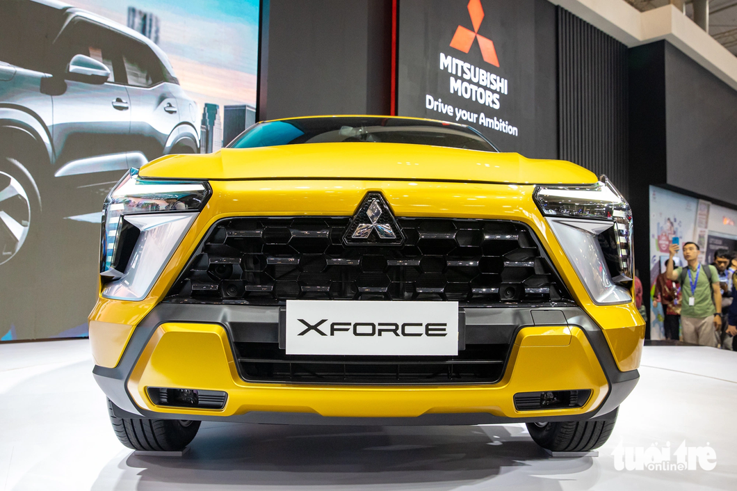 Detailed photo of Mitsubishi Xforce: 'Fighting' HR-V with sporty colors, tremendous technology - photo 6.