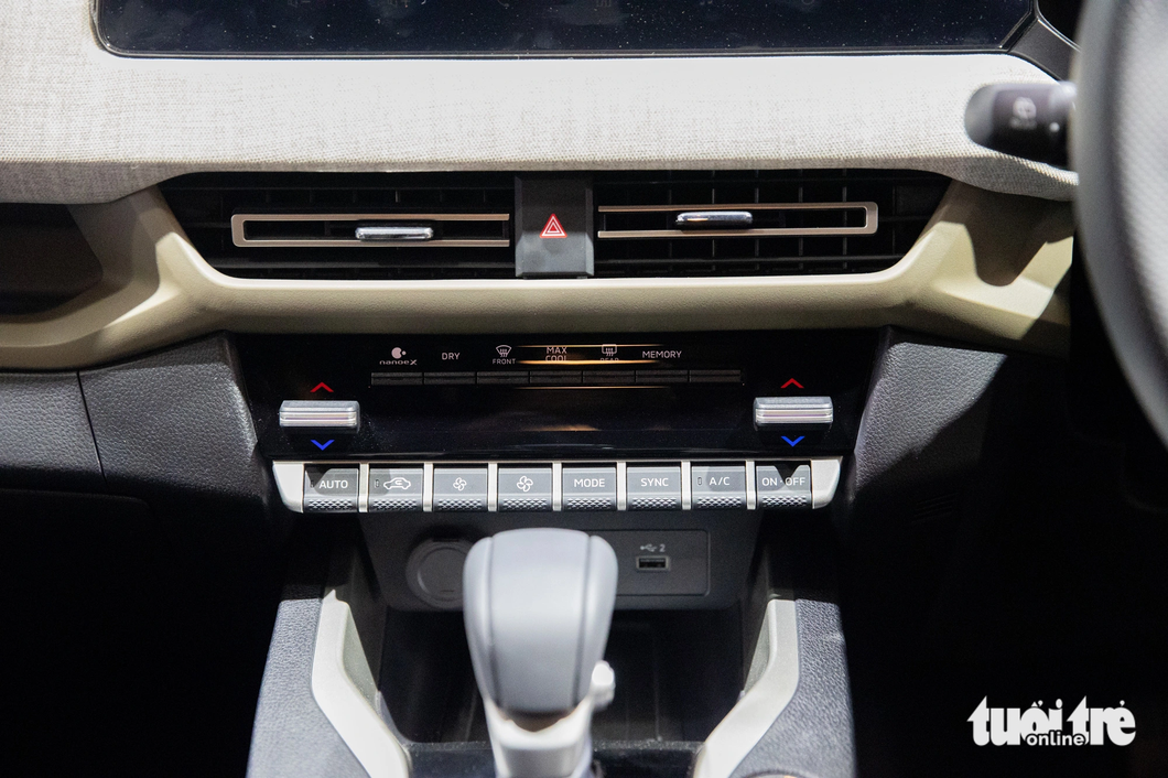 Detailed view Mitsubishi Xforce: 'Fighting' the HR-V with sporty colors and awesome tech - photo 12. Detailed view Mitsubishi Xforce: 'Fighting' the HR-V with sporty colors and awesome tech - photo 12.