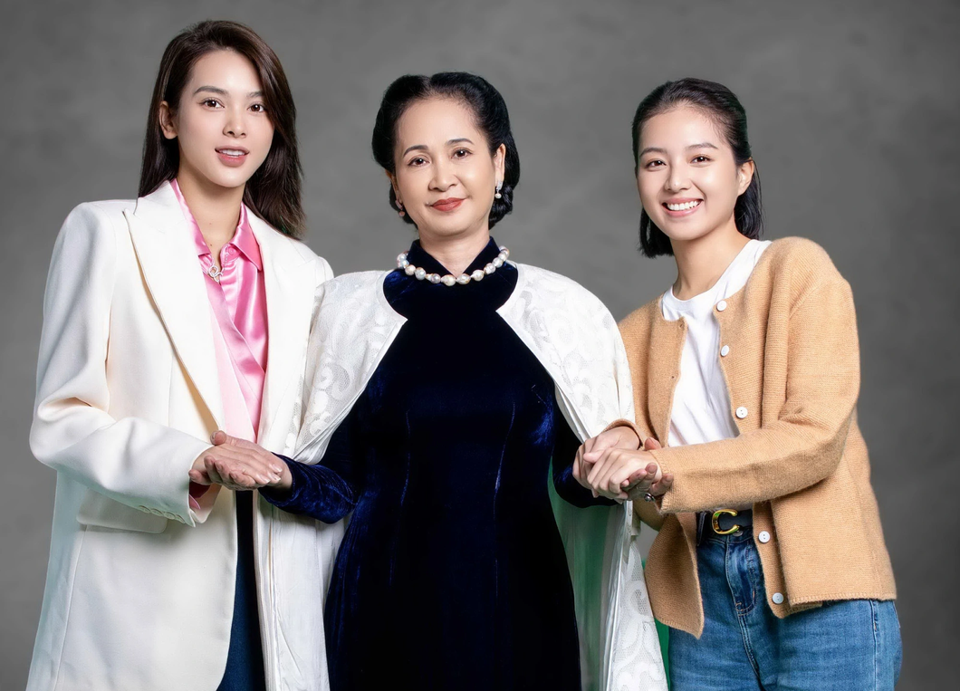 Từ trái qua: Quỳnh Lương, Lan Hương và Bích Ngọc tham gia phim Hạnh phúc bị đánh cắp - Ảnh: ĐPCC