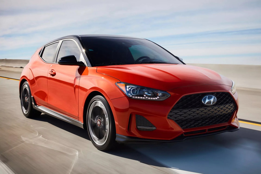 Veloster có thể coi là "điểm quay đầu" trong lịch sử thiết kế Hyundai - Ảnh: Carscoops