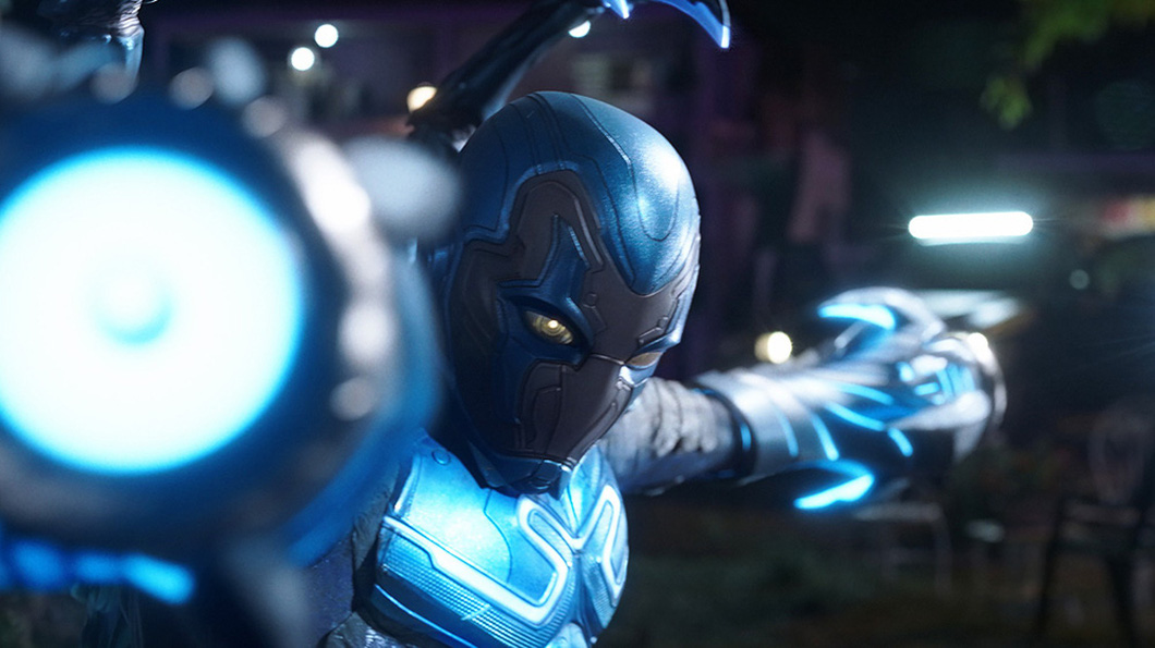 Blue Beetle là siêu anh hùng có bộ giáp tối tân bậc nhất DC - Ảnh: Variety
