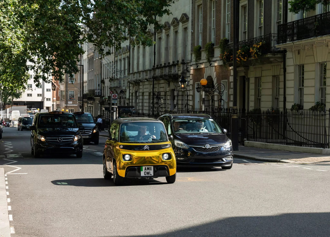 Following the show in London, the Citroën Ami will launch similar shows across the UK.  People who come to Ami Hub for the event can scan the QR code and 7 
