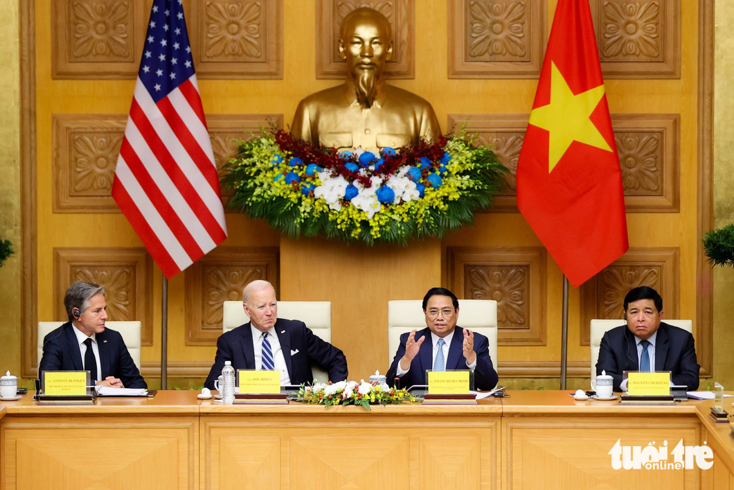 ジョー・バイデン米国大統領とファム・ミン・チン首相は9月11日のベトナム・米国投資イノベーションサミットに出席 - 写真: NGUYEN KHANH
