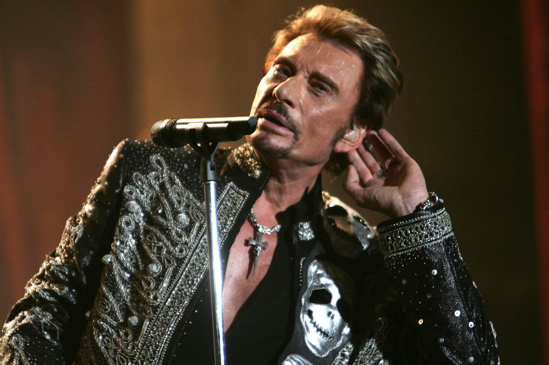 Johnny Hallyday, ông ấy là gia đình của chúng tôi - Ảnh 1.