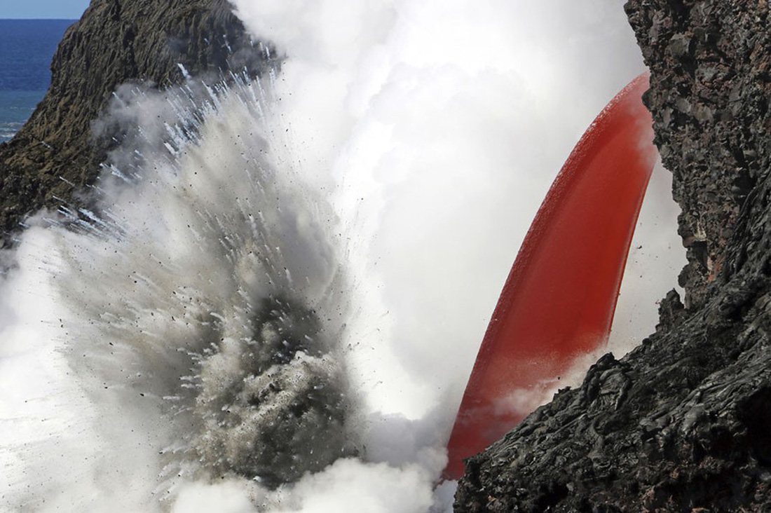 Những hình ảnh núi lửa phun trào ám ảnh trong năm 2017 - Ảnh 4.