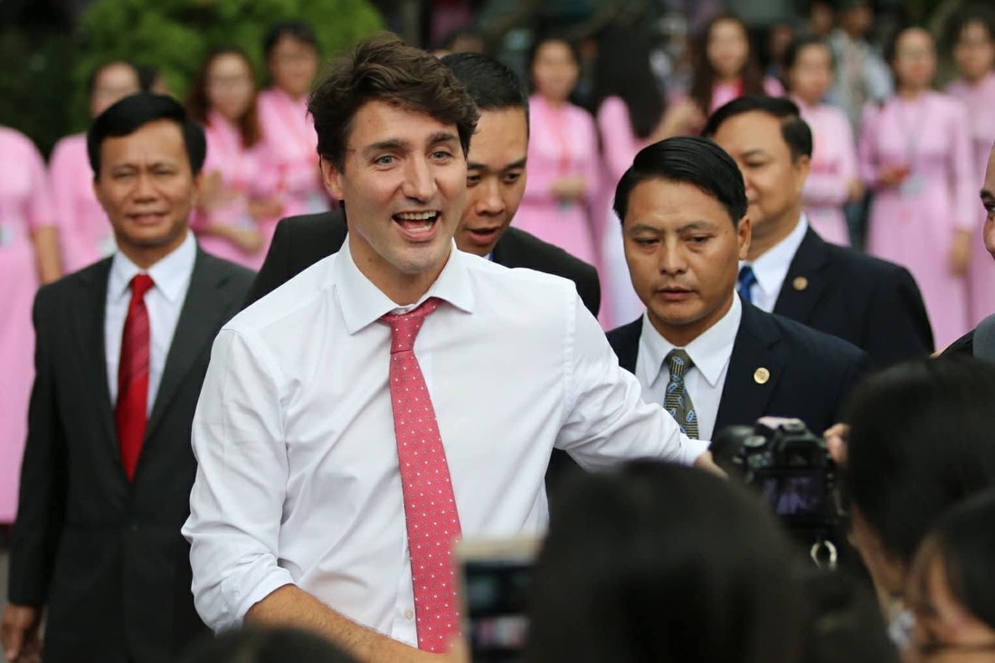 Thủ tướng Canada: Tôi từng mơ làm giáo viên - Ảnh 2. Thủ tướng Canada: Tôi từng mơ làm giáo viên - Ảnh 2.