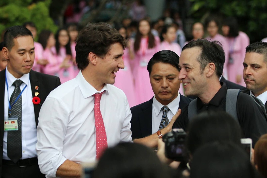 Thủ tướng Canada: Tôi từng mơ làm giáo viên - Ảnh 10. Thủ tướng Canada: Tôi từng mơ làm giáo viên - Ảnh 10.