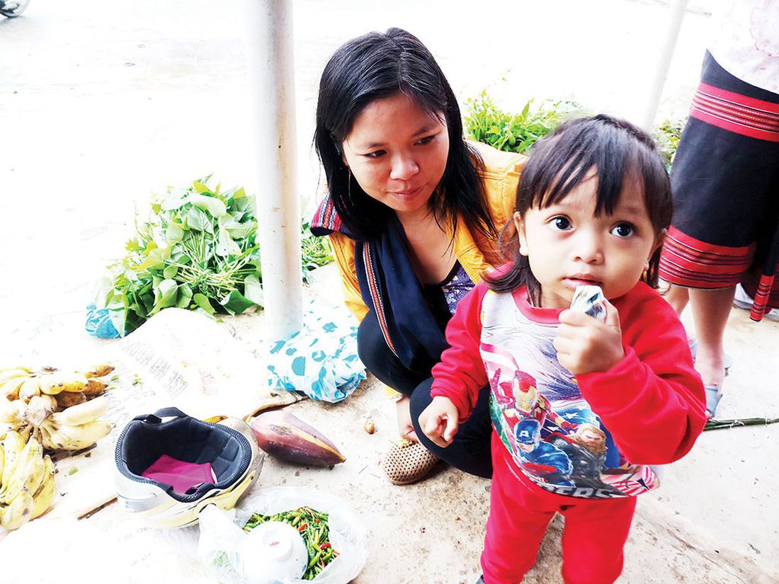 Chợ phiên Năm Ngàn có cái duyên, cái tình - Ảnh 6.