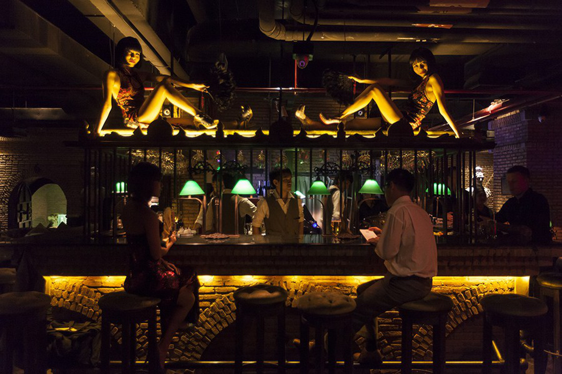 9 quán bar ở Bangkok đẹp ngất ngây - Ảnh 8.