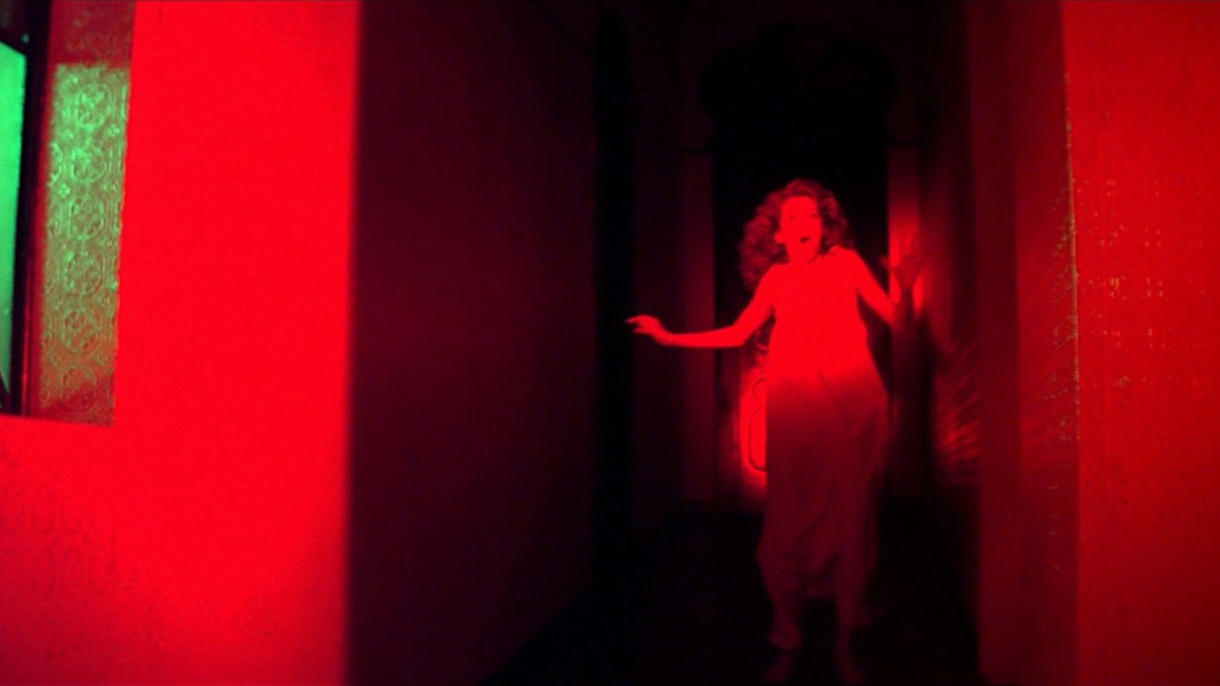 Suspiria - Kỳ quan đẫm máu cho mùa Halloween - Ảnh 8.