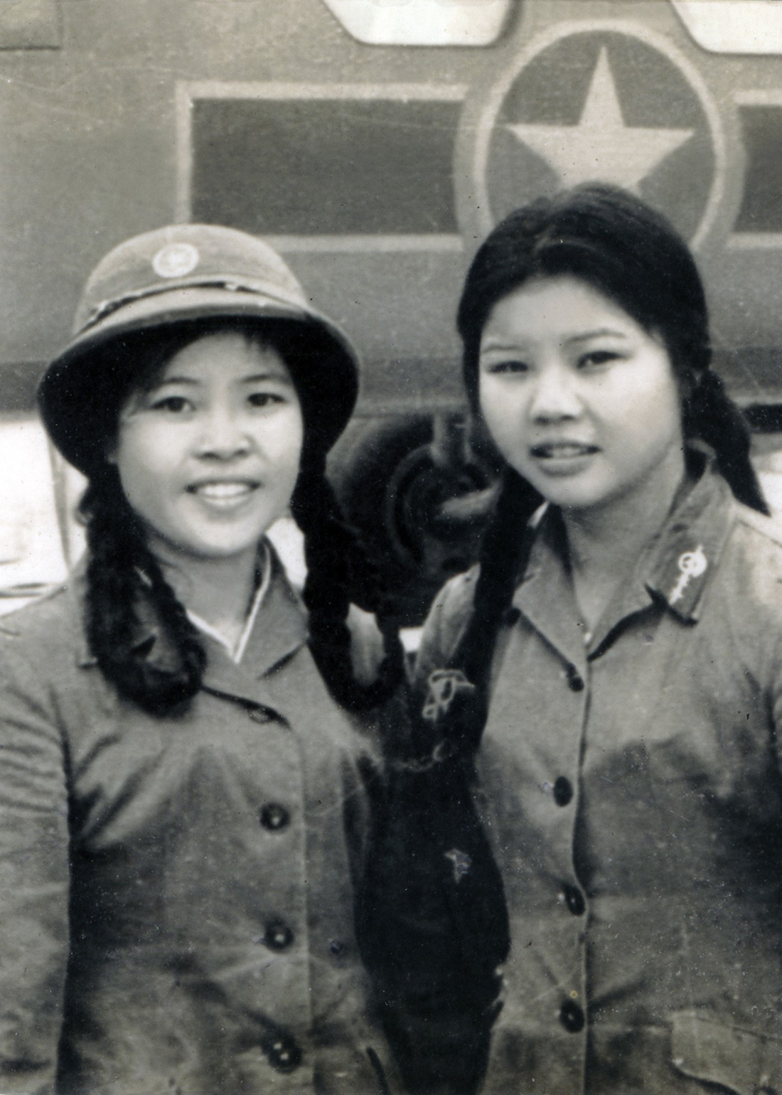Đội nữ lái xe Trường Sơn dưới mưa bom bão đạn - Ảnh 6.