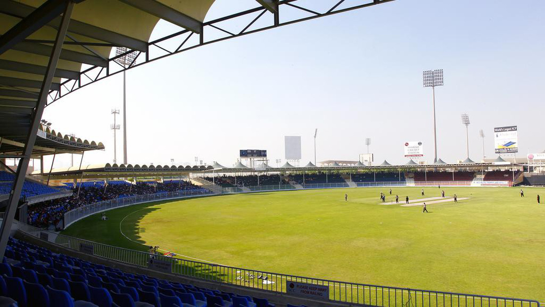 Toàn cảnh 8 sân vận động ở Asian Cup 2019 - Ảnh 8.