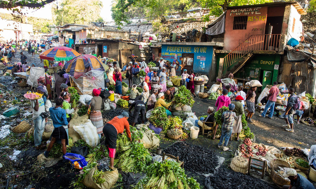 Những hình ảnh sống động từ Haiti - Ảnh 9.