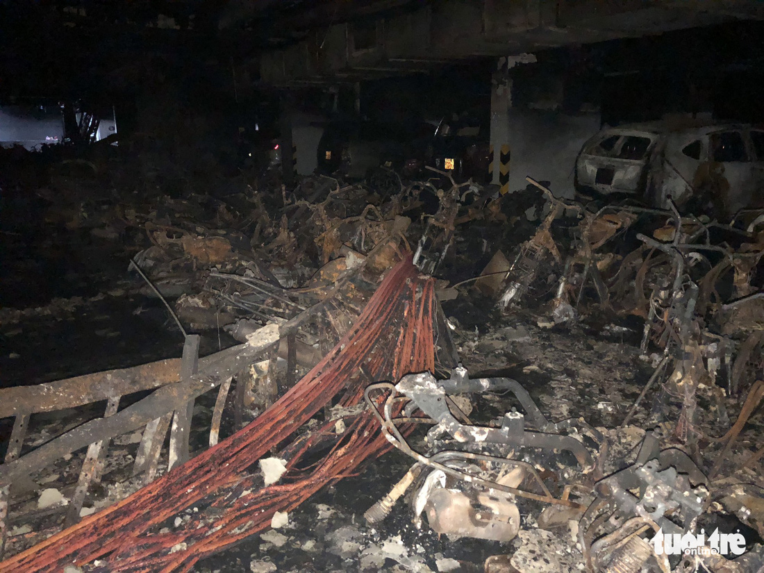 Hiện trường vụ cháy thảm khốc ở chung cư Carina - Ảnh 23.