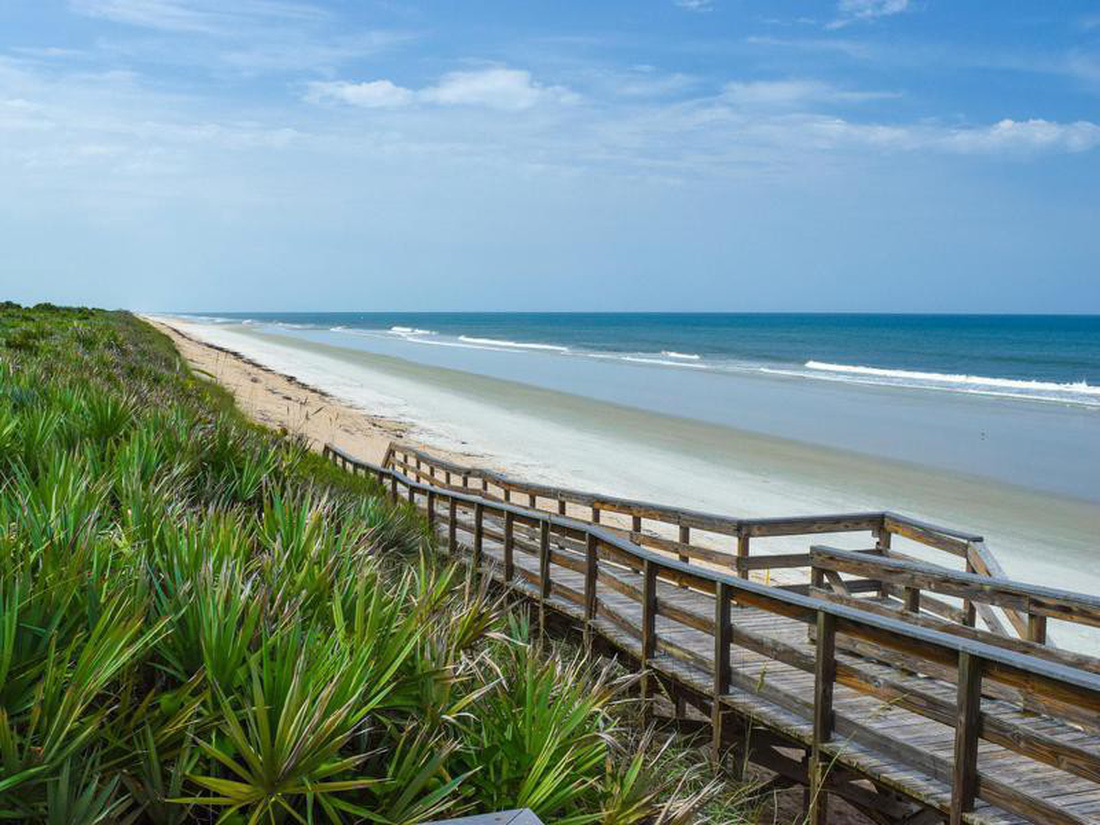 10 bãi biển cho khách tắm tiên ở Mỹ - Ảnh 6.