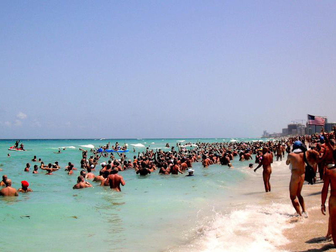 10 bãi biển cho khách tắm tiên ở Mỹ - Ảnh 9.