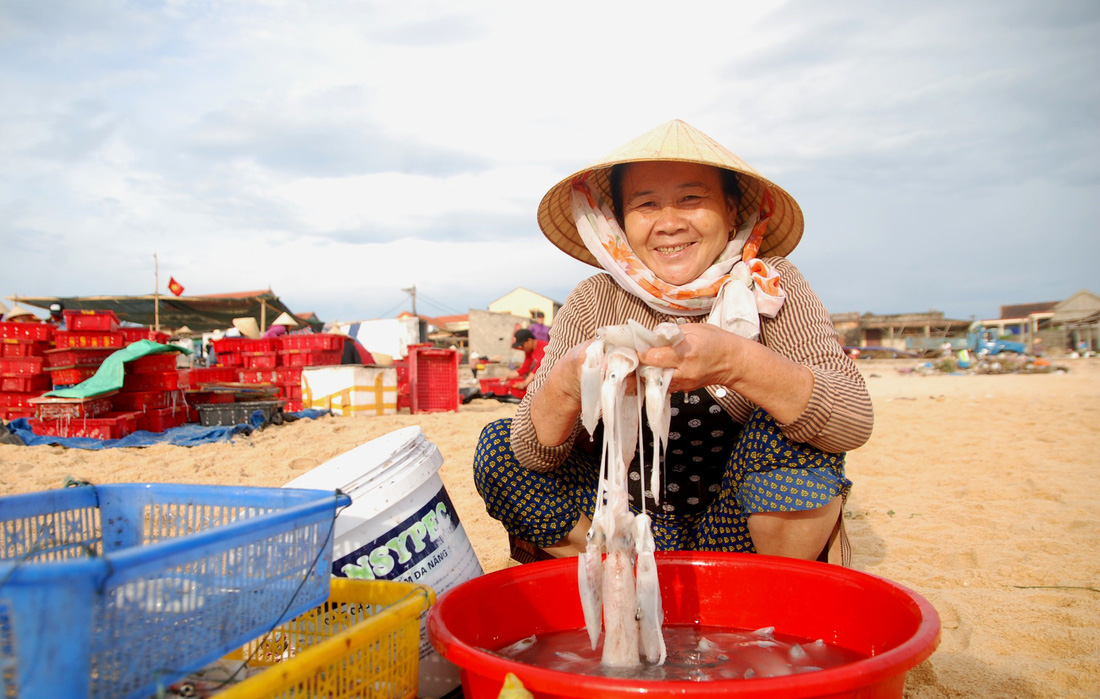 Nụ cười hồi sinh từ vùng biển chết - Ảnh 12.