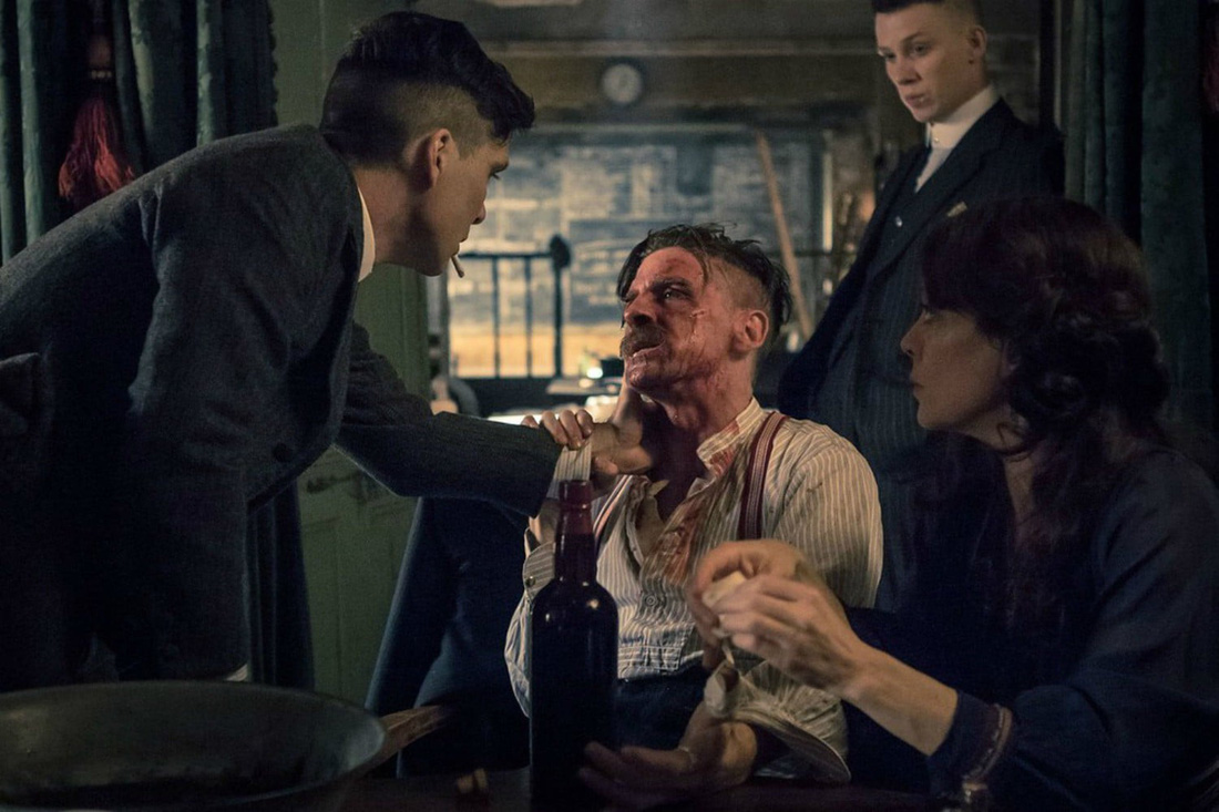 Peaky Blinders - mưu đồ chính trị, bạo lực đẫm máu và tình dục - Ảnh 11.