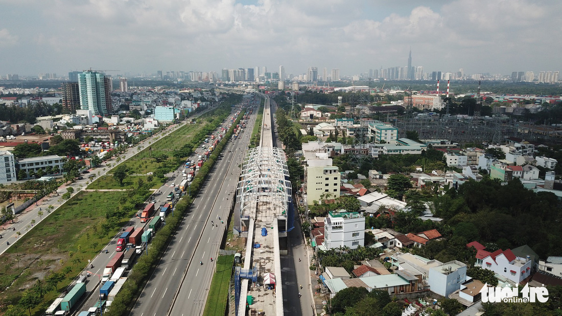 Hoàn thành lắp vòm hai nhà ga metro Bến Thành - Suối Tiên - Ảnh 2.