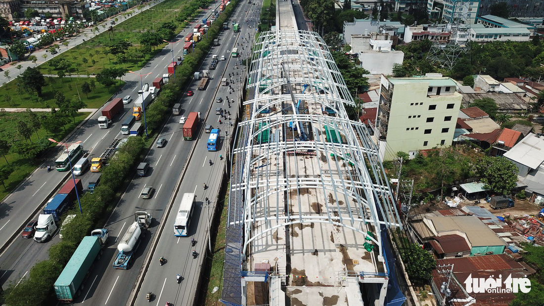 Hoàn thành lắp vòm hai nhà ga metro Bến Thành - Suối Tiên - Ảnh 4.