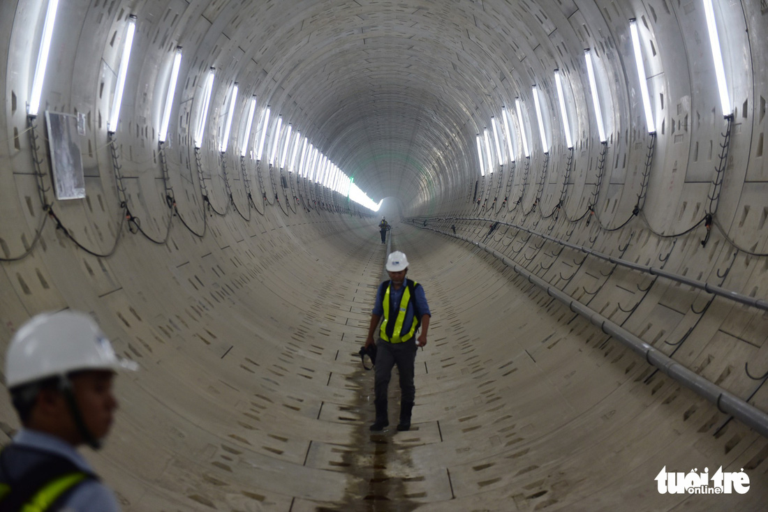 Metro Bến Thành Suối Tiên chậm rồi lại chậm - Ảnh 15.