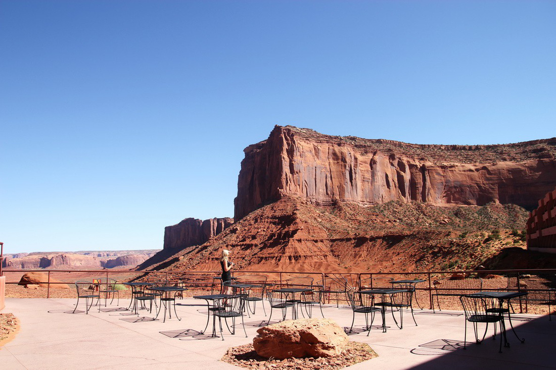 Monument Valley nổi tiếng trong các phim cao bồi viễn Tây - Ảnh 9.