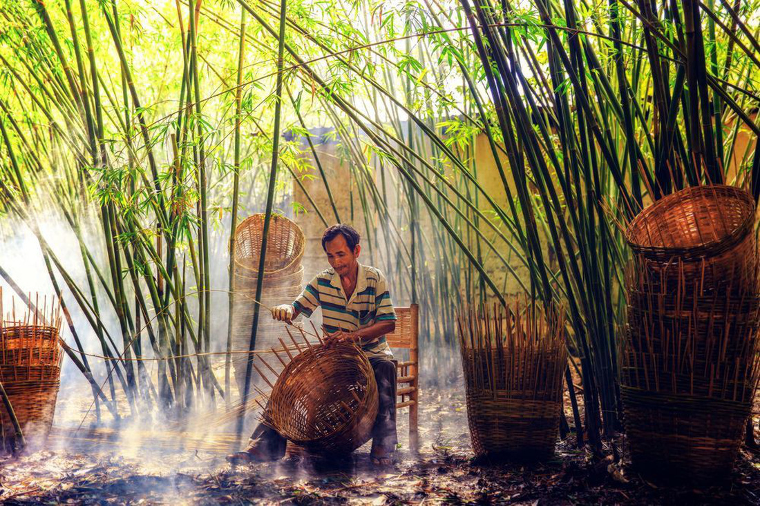 Ảnh ngoại đan nón lá lên National Geographic - Ảnh 9.